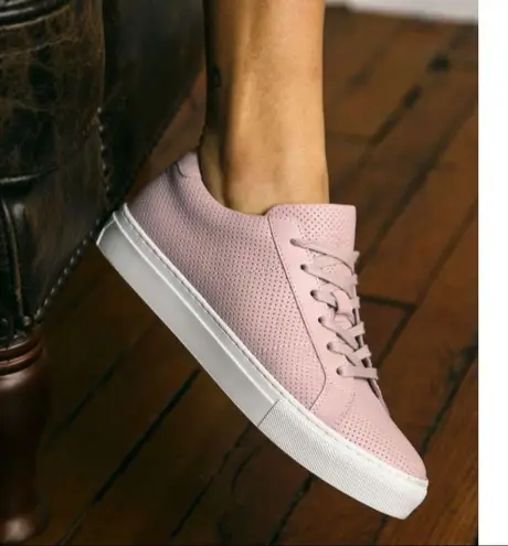 Greats The Royale Perforated Blush Sneakers Size undefined