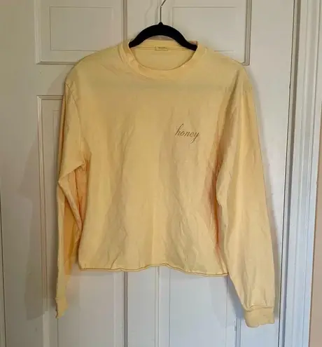 Brandy Melville  One Size T-Shirt John Galt Camila Yellow Honey Crop Long Sleeve