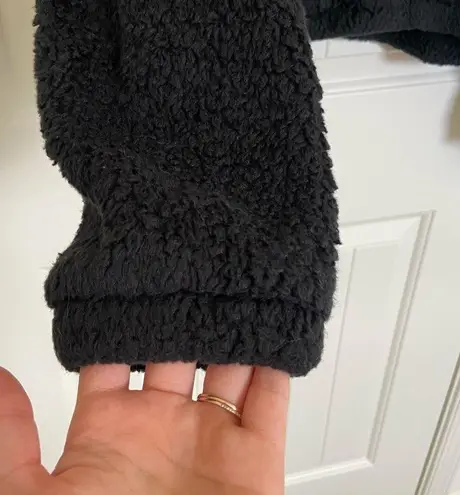 New York Laundry EUC | Athleisure women’s Sherpa jacket — medium