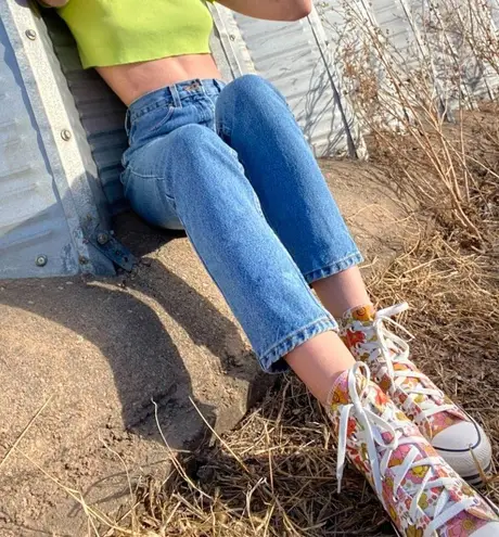 London Jean Vintage 90s High Waisted Mom Jeans