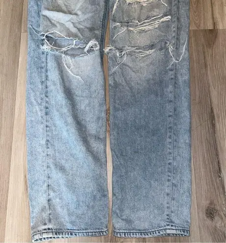 American Eagle  Highest Rise Baggy Straight Jeans Size 2 Light Wash Destroyed