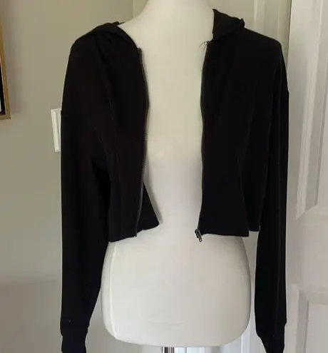 Forever 21 Used / Worn Black  Cropped Long Sleeve Hooded Zip Up Top