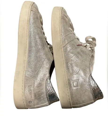 D.A.T.E. HILL LOW STARDUST Silver Sneakers Size 9.5