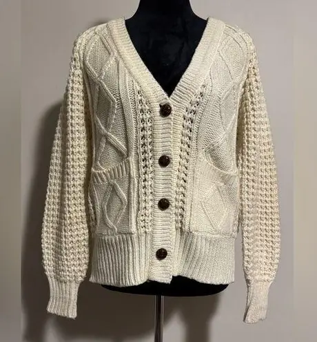 None EUC Vintage 100% Acrylic Cream Cable Knit Cardigan size medium