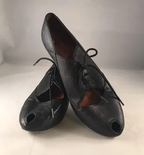 Gentle Souls Rem Side High Heel Oxford