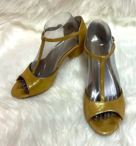 Milk & Honey Gold T Strap Leather Heels Size 7.5 A10