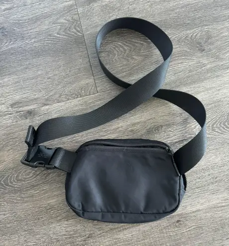 Lululemon Belt Bag