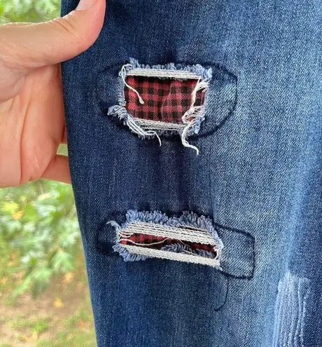 L&B Lucky And Blessed Women's Distressed Plaid Accent Jeans Size 20