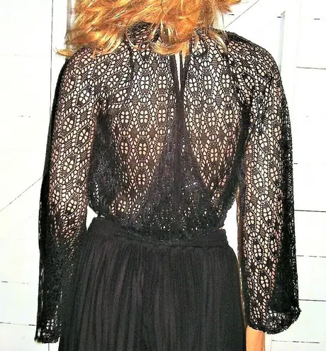 Black Heart Black Cropped Cut Out Top XL