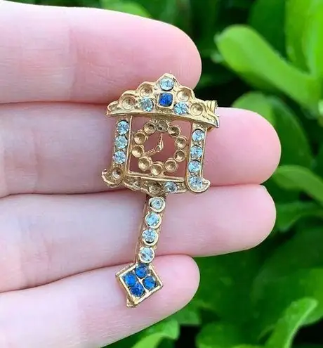 Vintage Rhinestone Pendulum Clock Brooch/Pin Gold w/ Blue