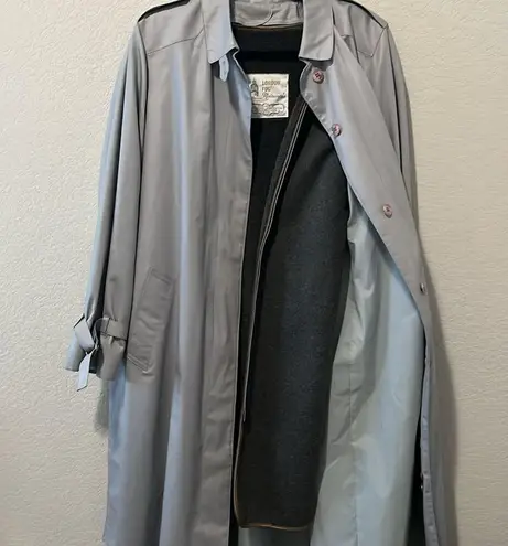 London Fog Vintage 1970's Maincoats Weatherwear, Grey/Light Blue, Sz 10R