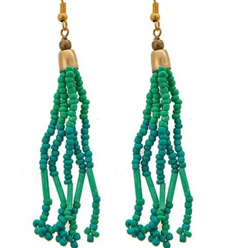 GOLD TONE GREEN FISH HOOK DANGLE EARRINGS