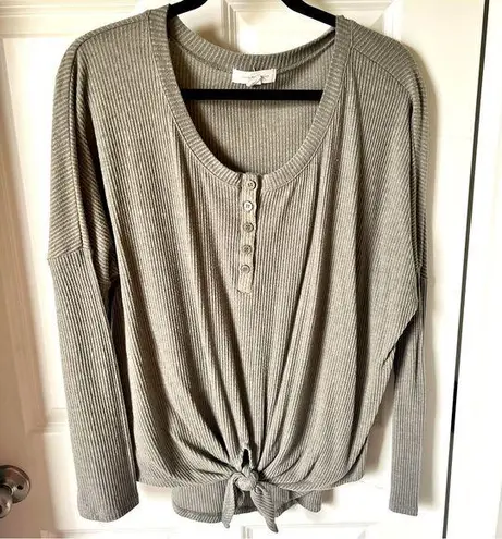 Treasure & Bond Long sleeve top large