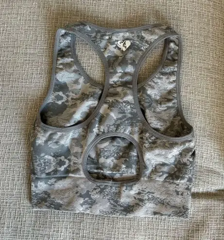 women's best Camo sports bra