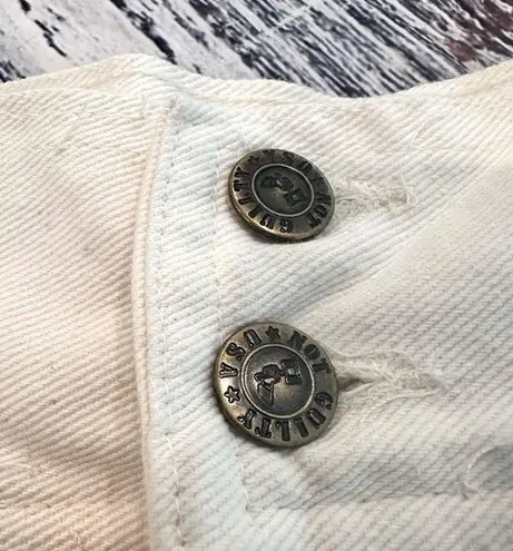 Vintage 90’s “Not Guilty” Made in USA White Cotton High Rise Shorts Size 29