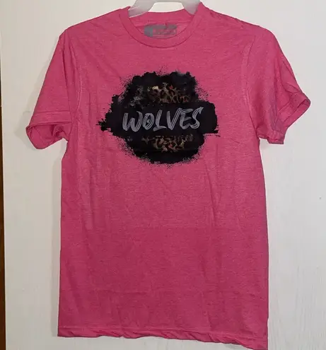 Game day, Wolves, graphic, tee, cheetah, size small women. New with packaging. Pink