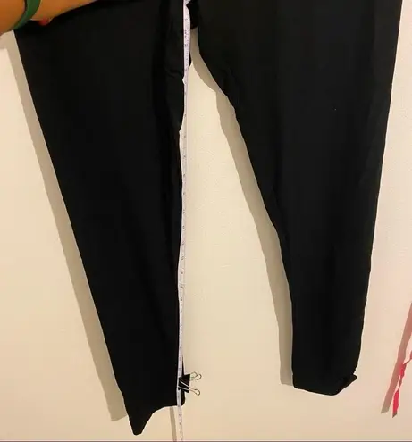 T Tahari Tee Tahari Viscose Blend Black Leggings size Medium New