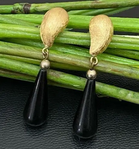 Givenchy Vintage Signed Brushed Gold-tone Black Teardrop Dangle Earrings 10.6g