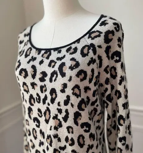 Velvet By Graham And Spencer Leopard Knit Long Sleeve Midi Dress L