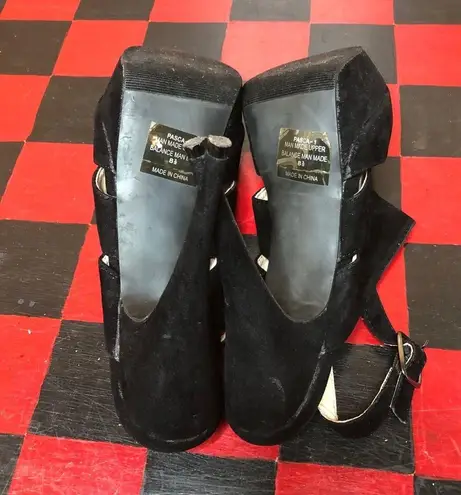 De Blossom Collection Size 8-1/2 6-inch Spike Heel