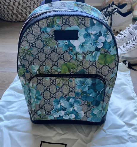 Gucci bloom backpack