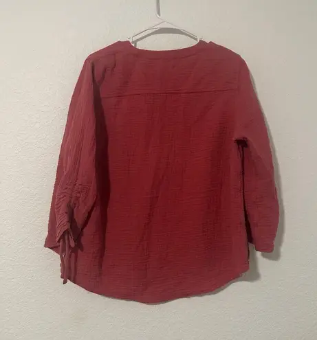 Foxcroft  NYC Women's 3/4 Sleeve Button Down Shirt Size Large Vintage Red