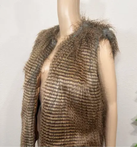 Glamsia Faux Fur 70’s Vest New