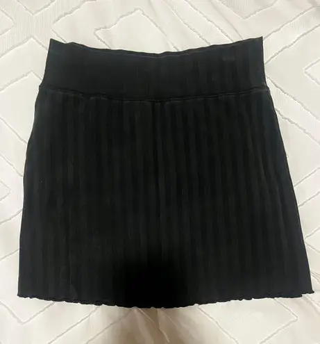 Aerie Offline by  skirt