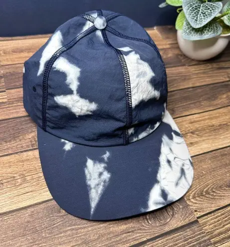 Lululemon Baller Hat Soft Adjustable NWT One Size (Indigo Ice Print Blue Multi)