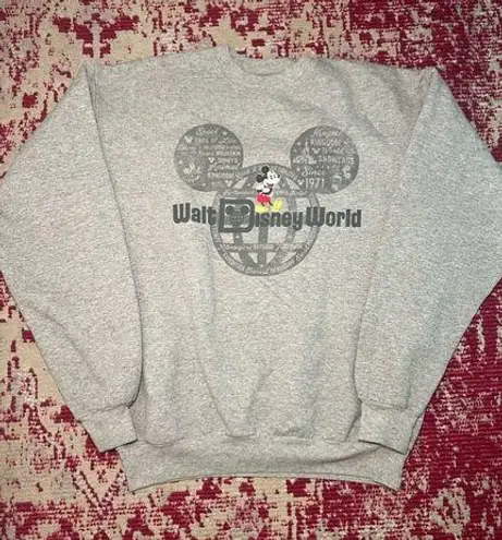 Disney Vintage  Crewneck