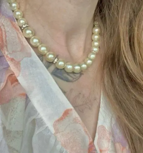 Pearl & Rhinestone Necklace Vintage “Eudora” Elegant Classic Minimal Pearlcore White