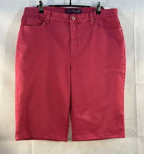 Gloria Vanderbilt  Amanda Slimming Effect Pink Denim Bermuda Shorts