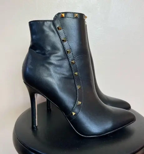 Catherine Malandrino CLEARANCE! Black Wally Studded Booties Size 8.5 NWT