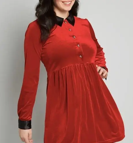 Modcloth  NWT Red Velvet Is It Wednesday Yet Mini Dress W Skull Buttons- Size 2X