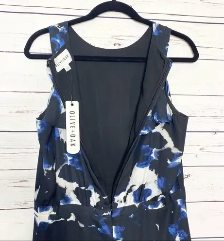 Olive & Oak NWT Sleeveless Dress Size Large Blue Black White