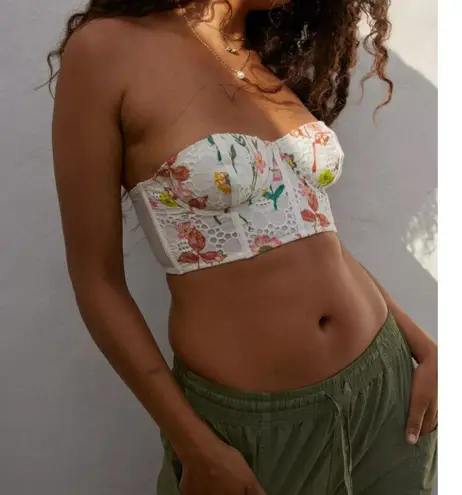 Aerie Women's  Show Off Eyelet Unlined Bra Size 32B soft muslin - Image 9