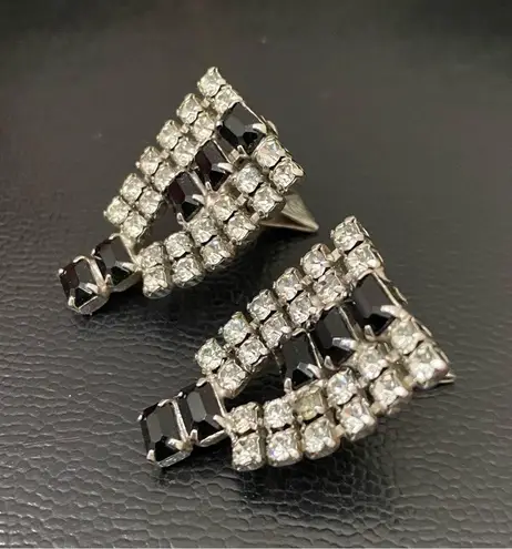Vintage Signed PAT 1967965 Black/Clear Pave Rhinestones Clip On Earrings 11.0g Black