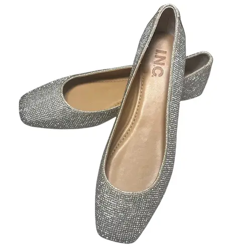 NWOB I.N.C. International Concepts Juney Rhinestone Flats zt. 7 Silver
