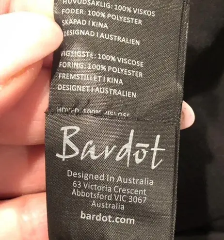 Bardot BLACK GOTH COCKTAIL LINED CRISS CROSS VNECK BACK TIE DRESS M