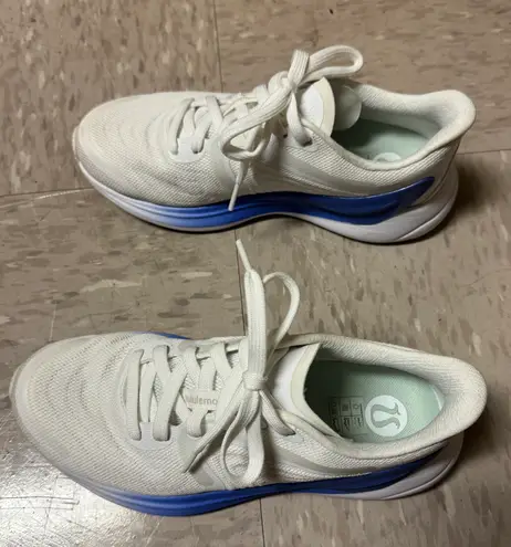 Lululemon Blissfeel Sneaker 7.5