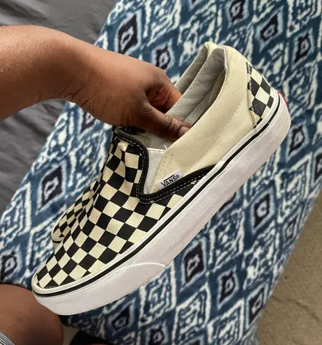 Vans Checkered Slip On