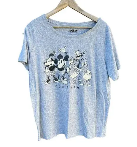 Disney  and Friends grey women's XL t-shirt