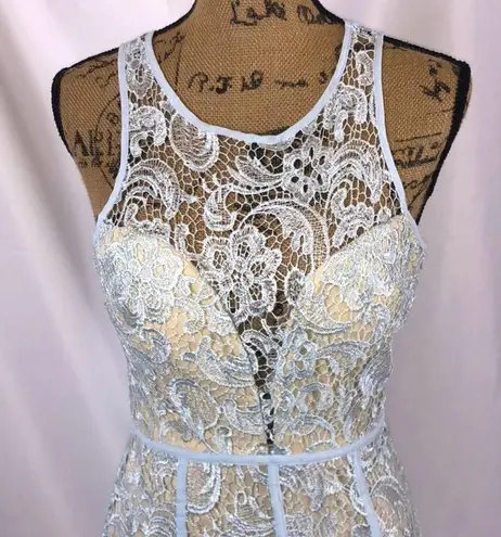 Maniju lace formal gown light blue with nude lining size M NWOT
