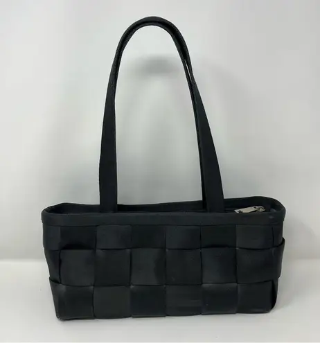 Harveys Seatbelt Bag Boxy Long Handle Belt Bag Black