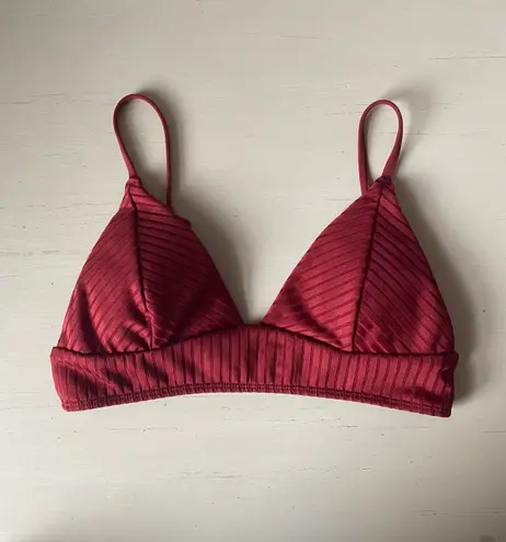 Garage NWOT  burgundy red ribbed triangle padded bikini top