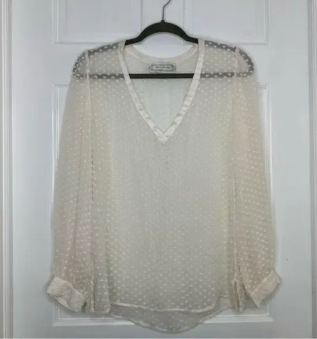 Beyond Vintage Swiss Dot V