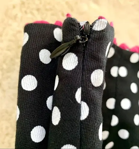 Acorn Black and White Polka Dot Knife Pleated Pink Trim Skirt Size 6