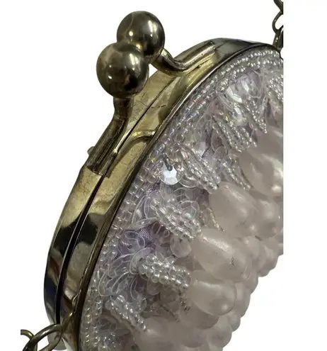 La Regale VTG 80s Ltd Pale Purple Teardrop Fringe Silver Convertible Purse