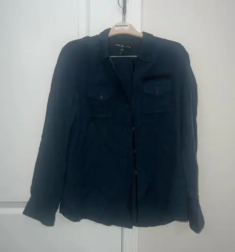 Elizabeth and James Blue Rumpled Bedford Jacket Shirt Size Medium $295