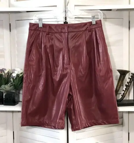 Bermuda Vintage Y2K burgundy oxblood vegan leather pleated high rise  shorts sz S